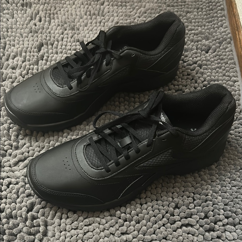 Reebok Men's Black Sneakers